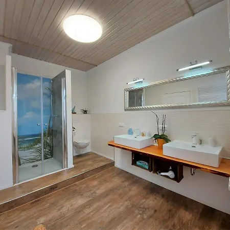 Backbord Und Steuerbord Appartement Sassnitz Buitenkant foto